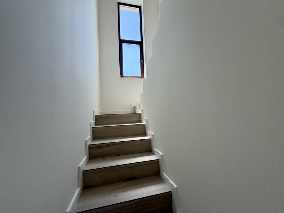 Duplex premium cu 5 camere - Dumbravita 11, foxfort.ro
