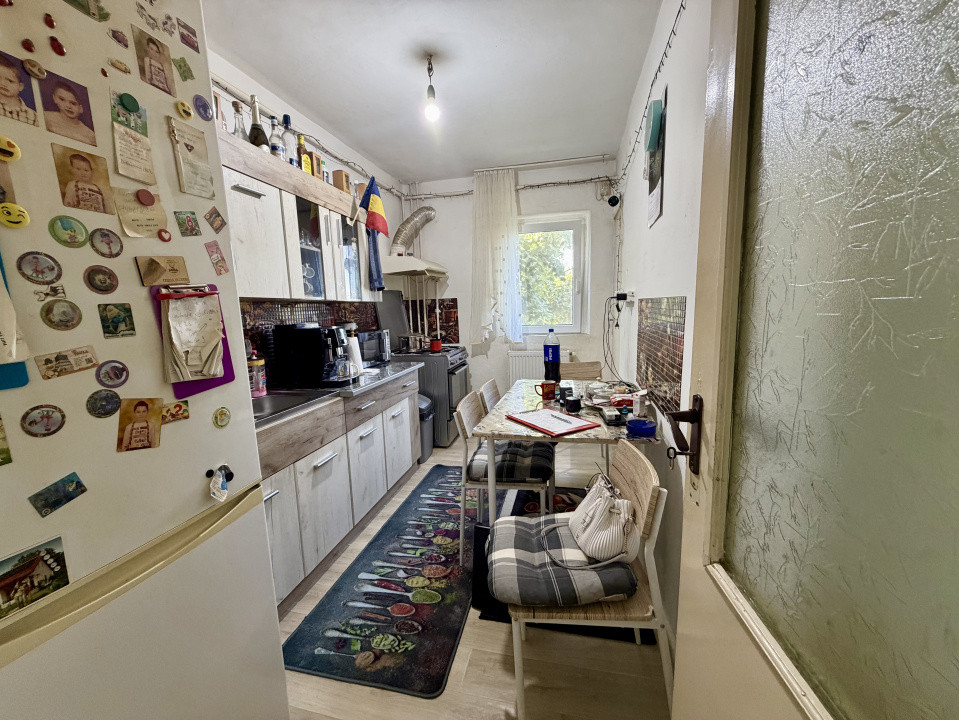 Apartament cu 2 camere, etaj 3 - zona Lipovei 2, foxfort.ro