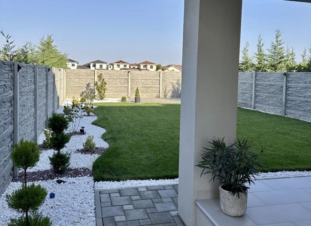 Duplex exclusivist, cu 4 camere si teren de 330 mp - Dumbravita 19, foxfort.ro