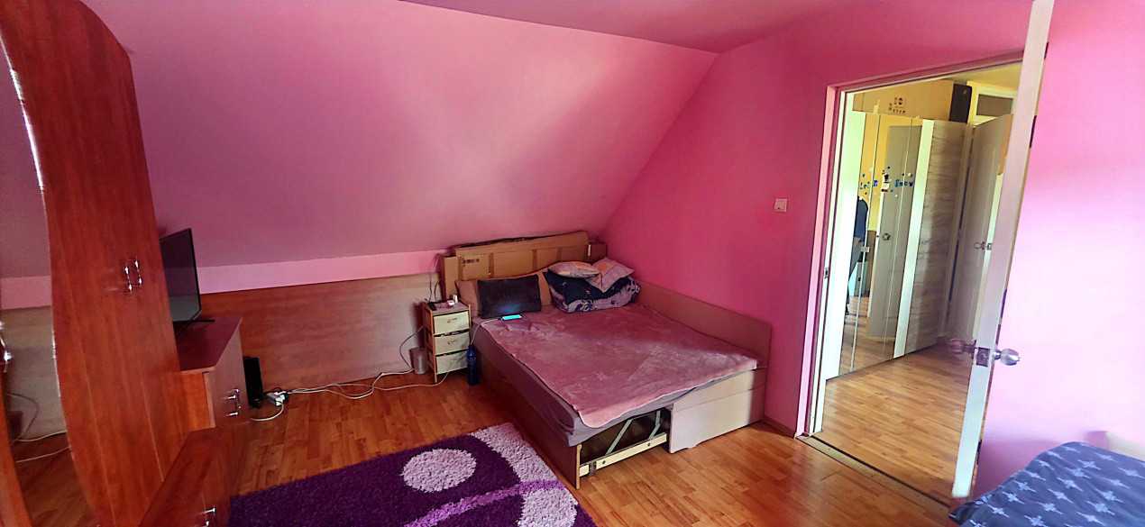 Casa individuala cu 5 camere de vanzare in localitatea Minis 2, foxfort.ro