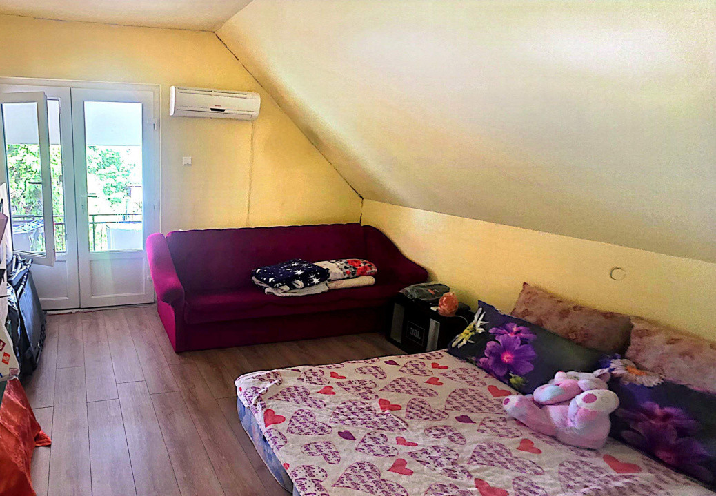 Casa individuala cu 5 camere de vanzare in localitatea Minis 4, foxfort.ro