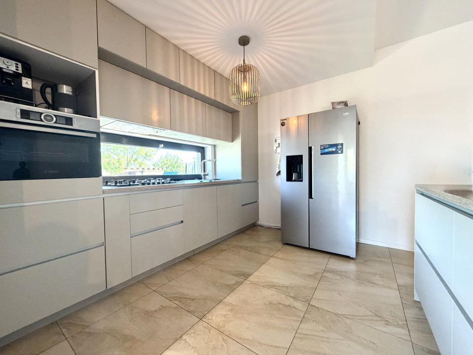Duplex mobilat complet, 4 camere, teren 430 mp in Sanandrei 4, foxfort.ro