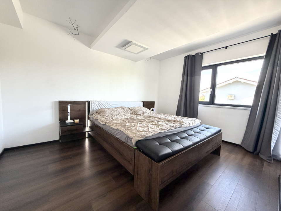 Duplex mobilat complet, 4 camere, teren 430 mp in Sanandrei 10, foxfort.ro