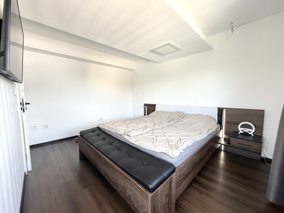 Duplex mobilat complet, 4 camere, teren 430 mp in Sanandrei 11, foxfort.ro