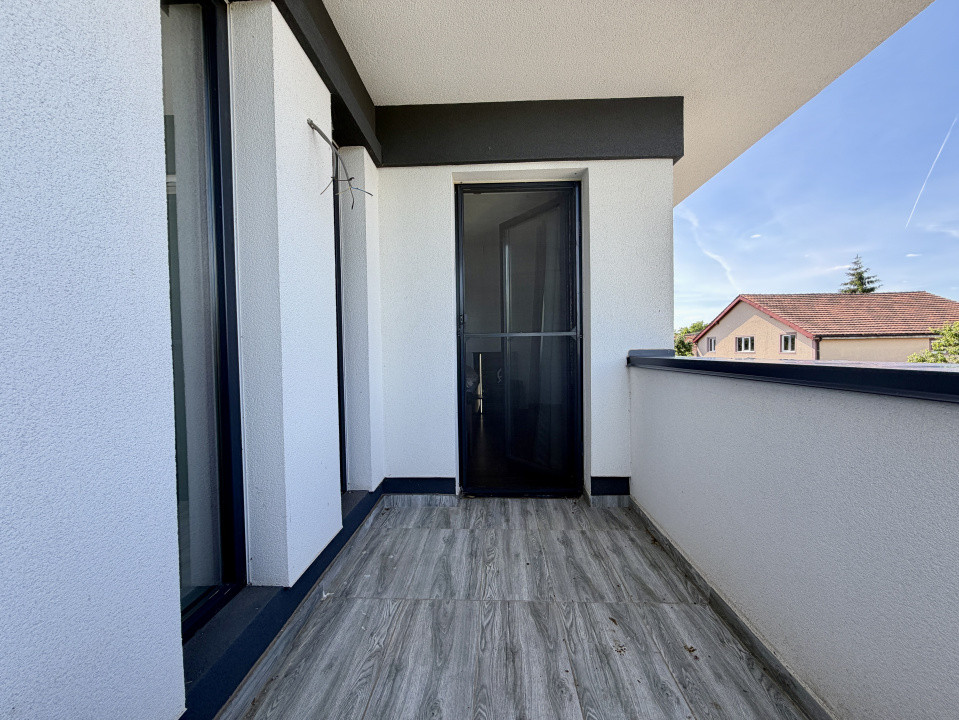 Duplex mobilat complet, 4 camere, teren 430 mp in Sanandrei 13, foxfort.ro