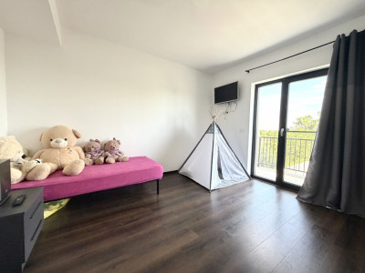 Duplex mobilat complet, 4 camere, teren 430 mp in Sanandrei imagine mica 17, foxfort.ro