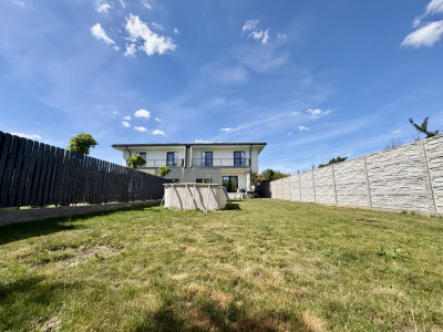 Duplex mobilat complet, 4 camere, teren 430 mp in Sanandrei imagine mica 23, foxfort.ro