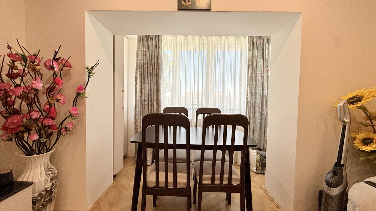 Apartament de vanzare 2 camere zona Soarelui - Timisoara 3, foxfort.ro