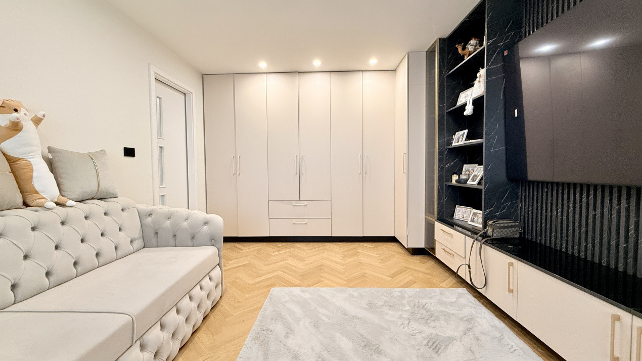 Apartament de vanzare 2 camere zona Soarelui - Timisoara 4, foxfort.ro