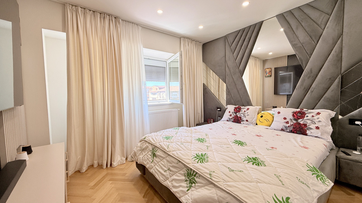 Apartament de vanzare 2 camere zona Soarelui - Timisoara 5, foxfort.ro