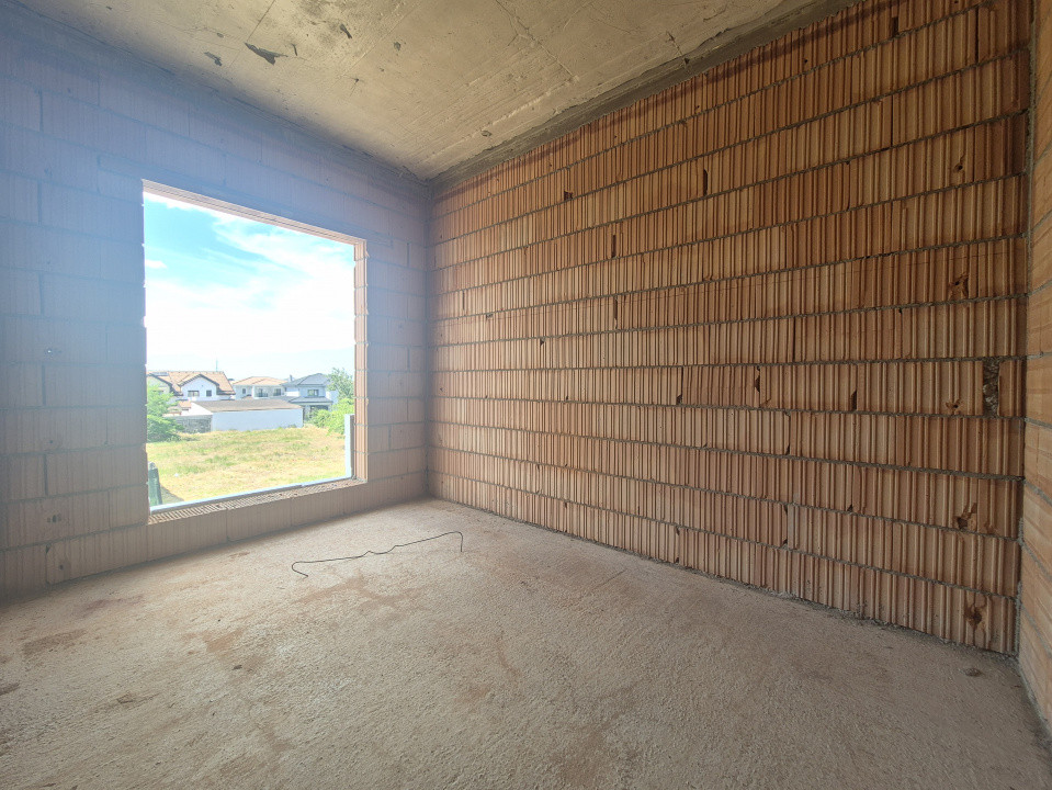 Duplex cu 4 camere de vanzare in localitatea Dumbravita 18, foxfort.ro
