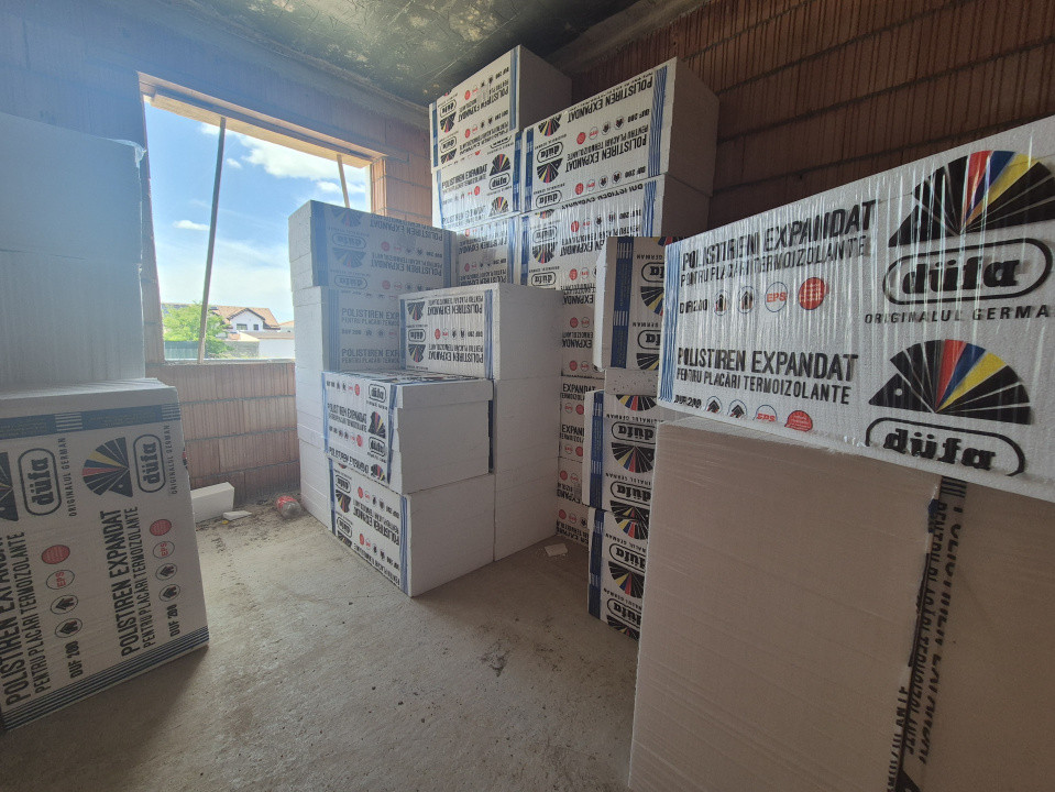 Duplex cu 4 camere de vanzare in localitatea Dumbravita 23, foxfort.ro