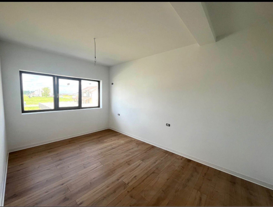 Duplex 5 camere, 105 mp, in Mosnita Noua 3, foxfort.ro