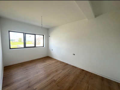 Duplex 5 camere, 105 mp, in Mosnita Noua imagine mica 3, foxfort.ro