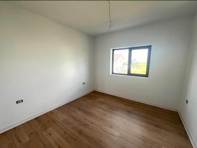 Duplex 5 camere, 105 mp, in Mosnita Noua imagine mica 12, foxfort.ro