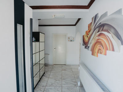 Casa individuala cu 8 camere si lac cu pesti, teren 4424 mp - Jebel imagine mica 20, foxfort.ro