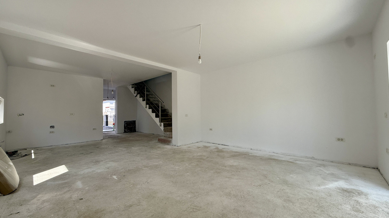 Duplex de vanzare 4 camere, langa Mega Image - Mosnita Noua 3, foxfort.ro