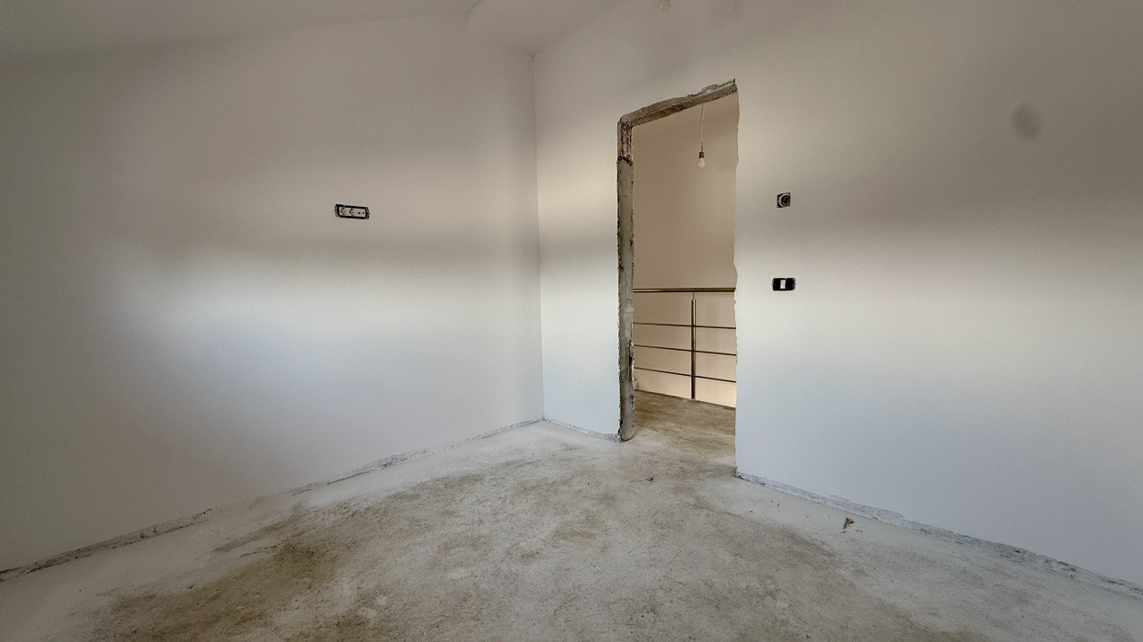 Duplex de vanzare 4 camere, langa Mega Image - Mosnita Noua 10, foxfort.ro