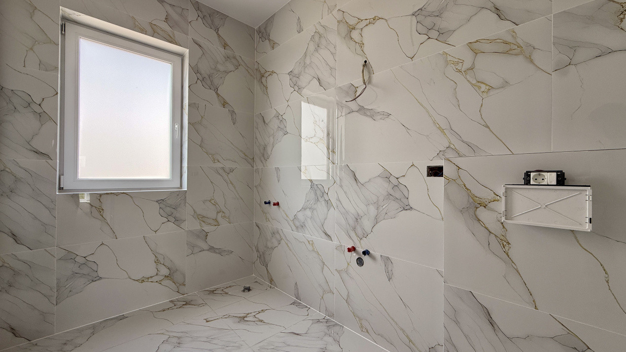 Duplex de vanzare 4 camere, langa Mega Image - Mosnita Noua 11, foxfort.ro