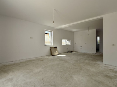 Duplex de vanzare 4 camere, langa Mega Image - Mosnita Noua imagine mica 2, foxfort.ro