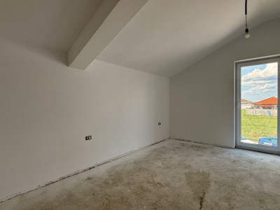 Duplex de vanzare 4 camere, langa Mega Image - Mosnita Noua imagine mica 7, foxfort.ro