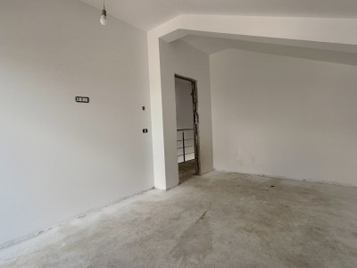 Duplex de vanzare 4 camere, langa Mega Image - Mosnita Noua imagine mica 8, foxfort.ro