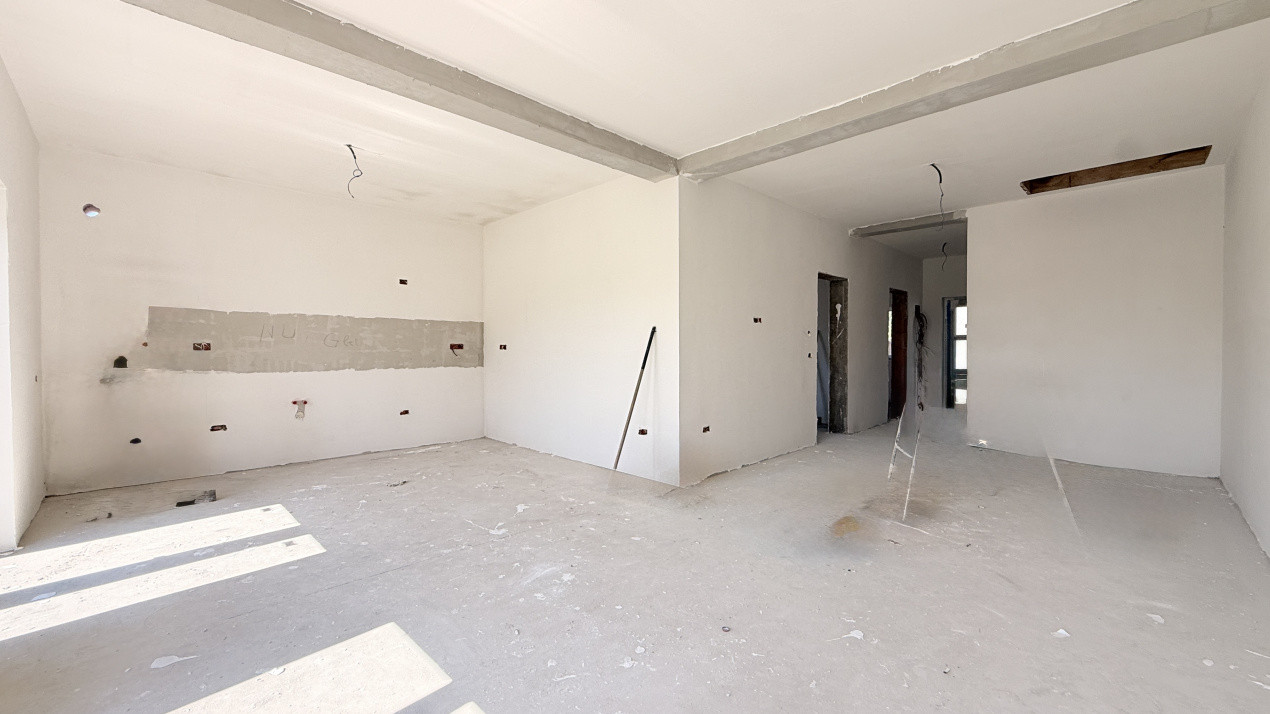 Duplex de vanzare pe parter, 3 camere - Mosnita Veche - Centru 4, foxfort.ro