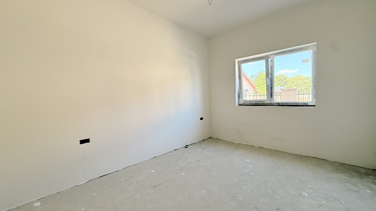Duplex de vanzare pe parter, 3 camere - Mosnita Veche - Centru 9, foxfort.ro