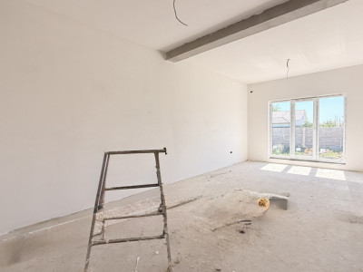 Duplex de vanzare pe parter, 3 camere - Mosnita Veche - Centru imagine mica 6, foxfort.ro