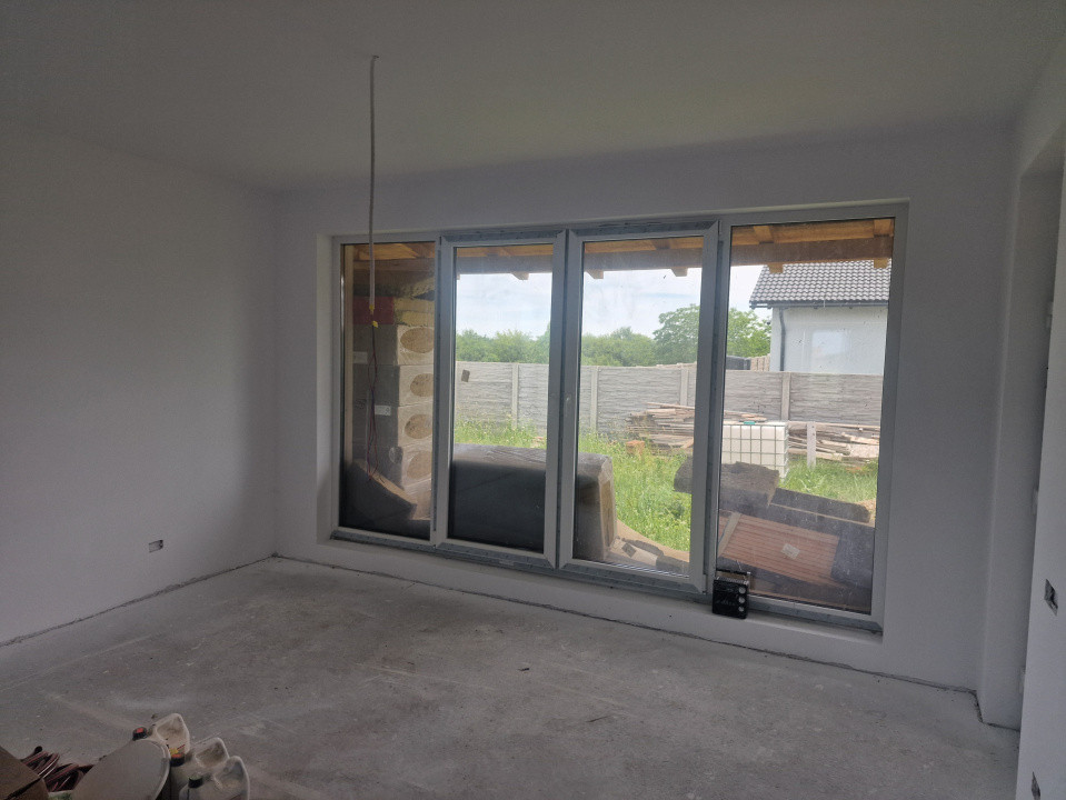 Casa cu 5 camere, 617 mp teren, Mosnita Veche 7, foxfort.ro