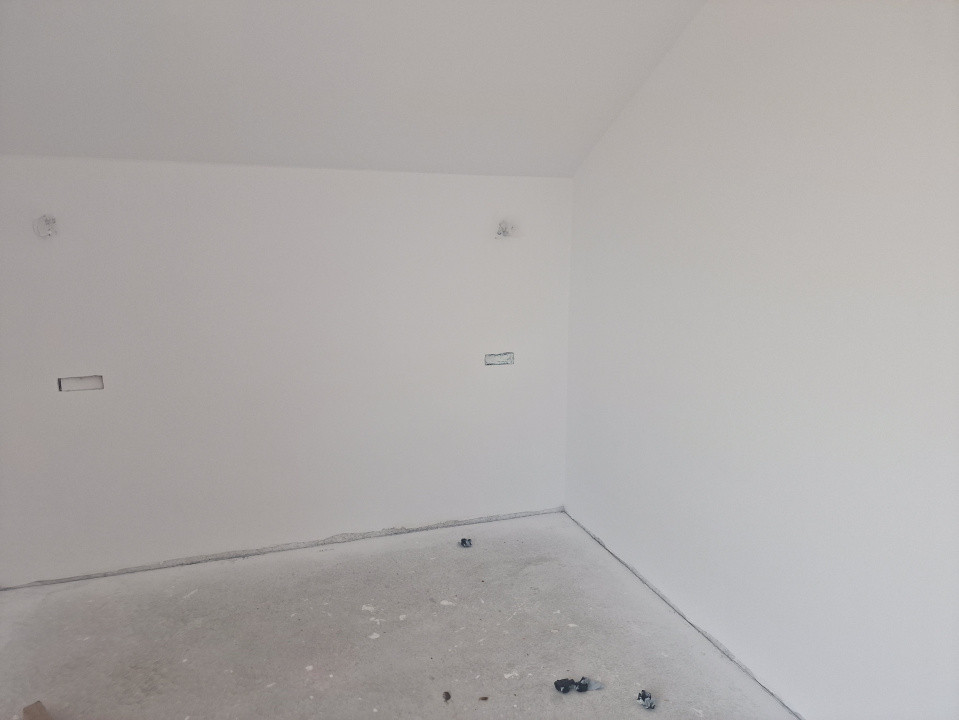 Casa cu 5 camere, 617 mp teren, Mosnita Veche 24, foxfort.ro