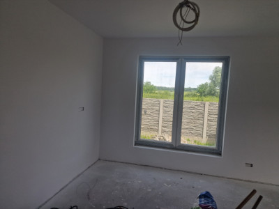 Casa cu 5 camere, 617 mp teren, Mosnita Veche imagine mica 5, foxfort.ro