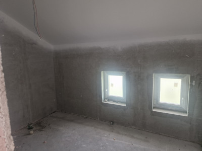 Casa cu 5 camere, 617 mp teren, Mosnita Veche imagine mica 11, foxfort.ro