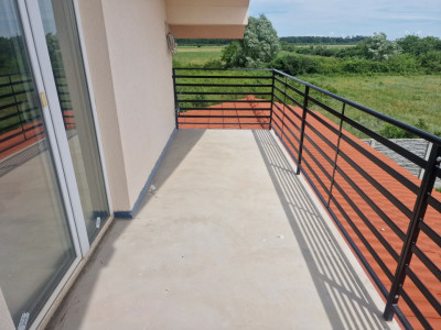 Casa cu 5 camere, 617 mp teren, Mosnita Veche imagine mica 21, foxfort.ro