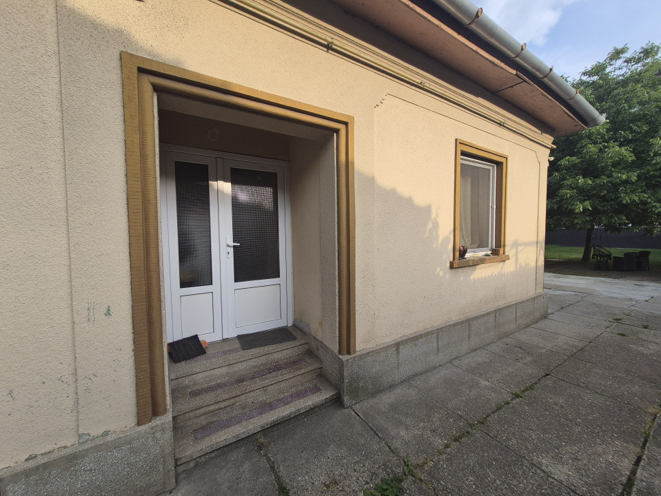 Casa individuala cu 2 spatii comerciale inchiriate – zona Lipovei 1, foxfort.ro