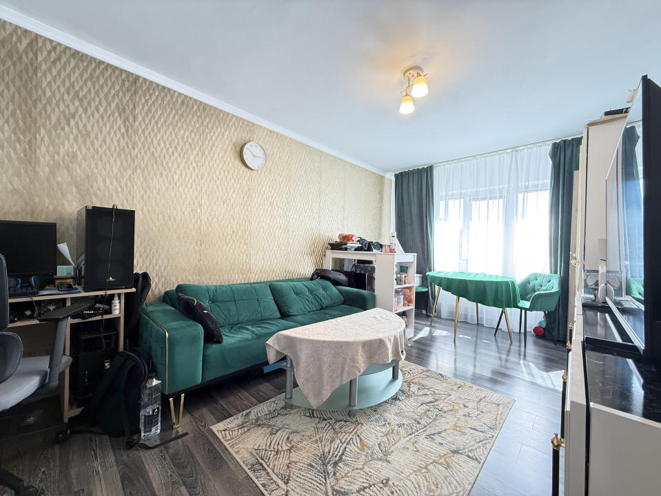 Apartament cu 2 camere, etaj 2, de vanzare in zona Lipovei 1, foxfort.ro