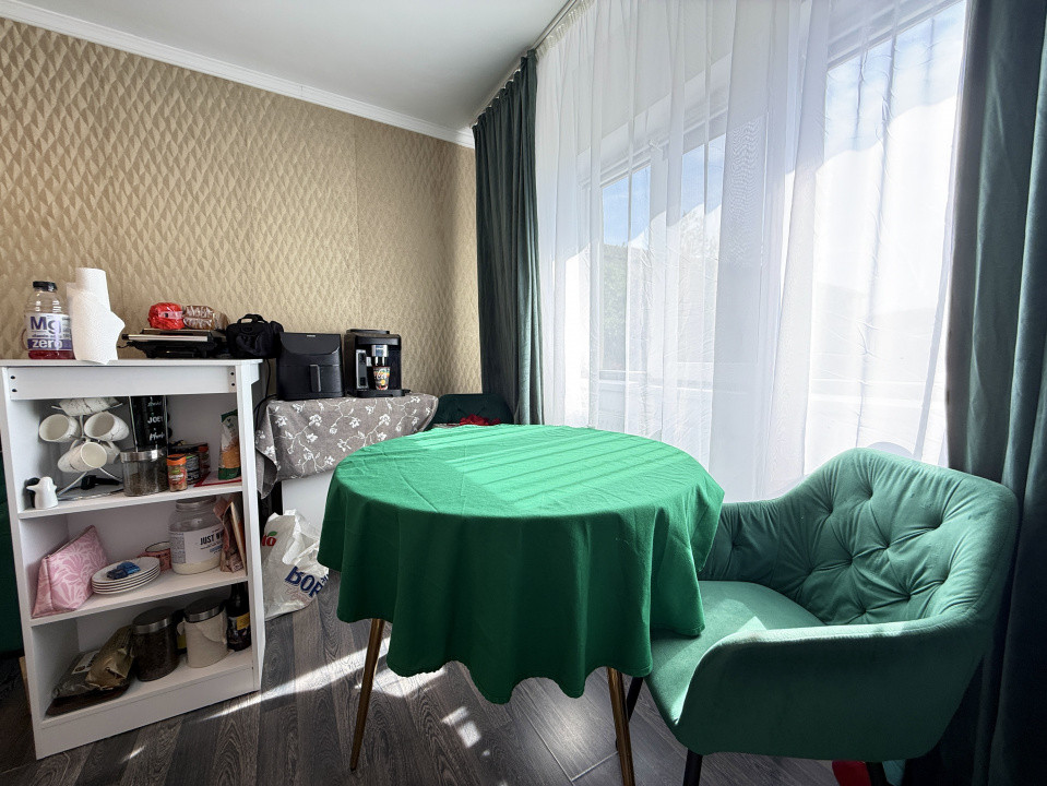 Apartament cu 2 camere, etaj 2, de vanzare in zona Lipovei 8, foxfort.ro