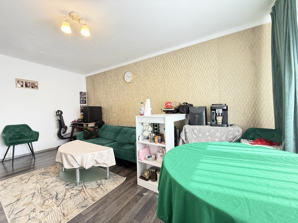 Apartament cu 2 camere, etaj 2, de vanzare in zona Lipovei 10, foxfort.ro