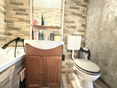 Apartament cu 2 camere, etaj 2, de vanzare in zona Lipovei imagine mica 22, foxfort.ro