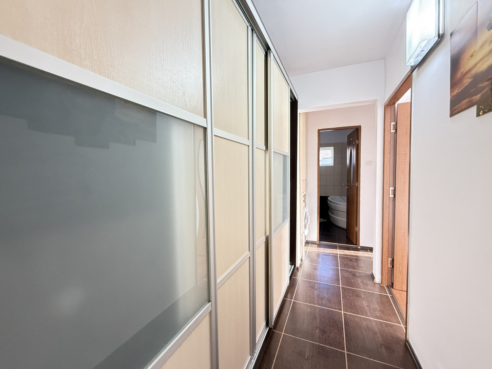 Apartament cu 3 camere de vanzare in Timisoara, zona Aradului 29, foxfort.ro