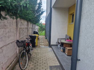 Duplex de vanzare cu 4 camere, cu teren de 303 mp, Ghiroda imagine mica 18, foxfort.ro