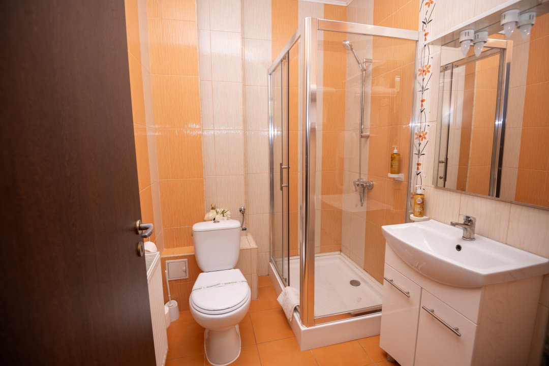 Hotel Miky Arad de vanzare bussiness operational functional - 38 camere 17, foxfort.ro