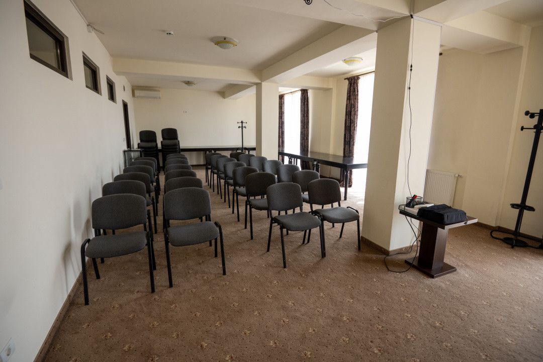Hotel Miky Arad de vanzare bussiness operational functional - 38 camere 28, foxfort.ro