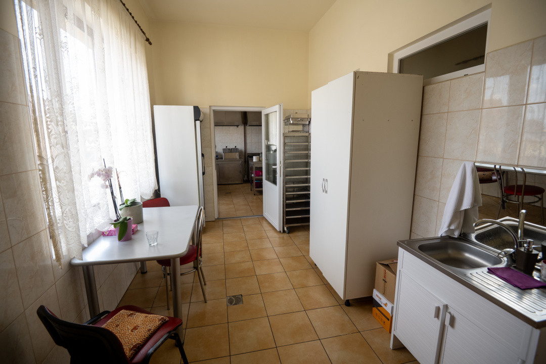 Hotel Miky Arad de vanzare bussiness operational functional - 38 camere 47, foxfort.ro
