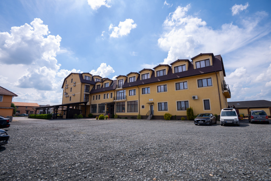 Hotel Miky Arad de vanzare bussiness operational functional - 38 camere 71, foxfort.ro