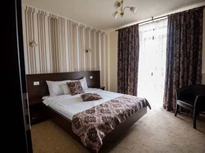 Hotel Miky Arad de vanzare bussiness operational functional - 38 camere imagine mica 2, foxfort.ro