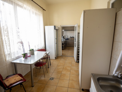 Hotel Miky Arad de vanzare bussiness operational functional - 38 camere imagine mica 46, foxfort.ro