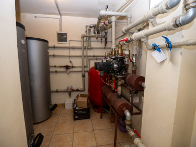 Hotel Miky Arad de vanzare bussiness operational functional - 38 camere imagine mica 54, foxfort.ro
