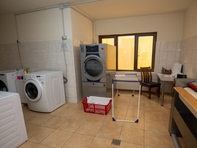 Hotel Miky Arad de vanzare bussiness operational functional - 38 camere imagine mica 58, foxfort.ro