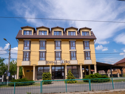 Hotel Miky Arad de vanzare bussiness operational functional - 38 camere imagine mica 68, foxfort.ro